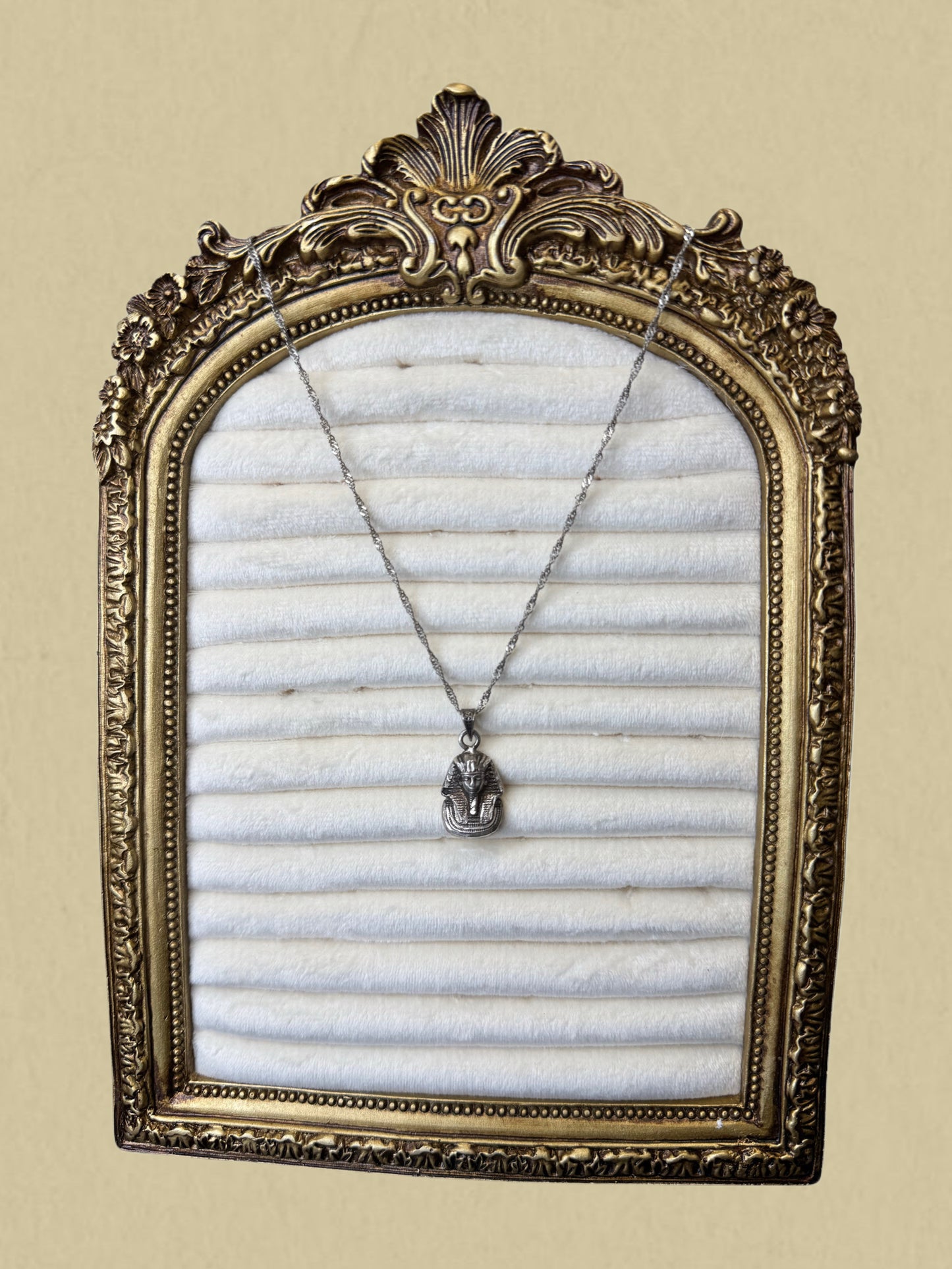 Vintage-Silberkette mit Pharao Anhänger