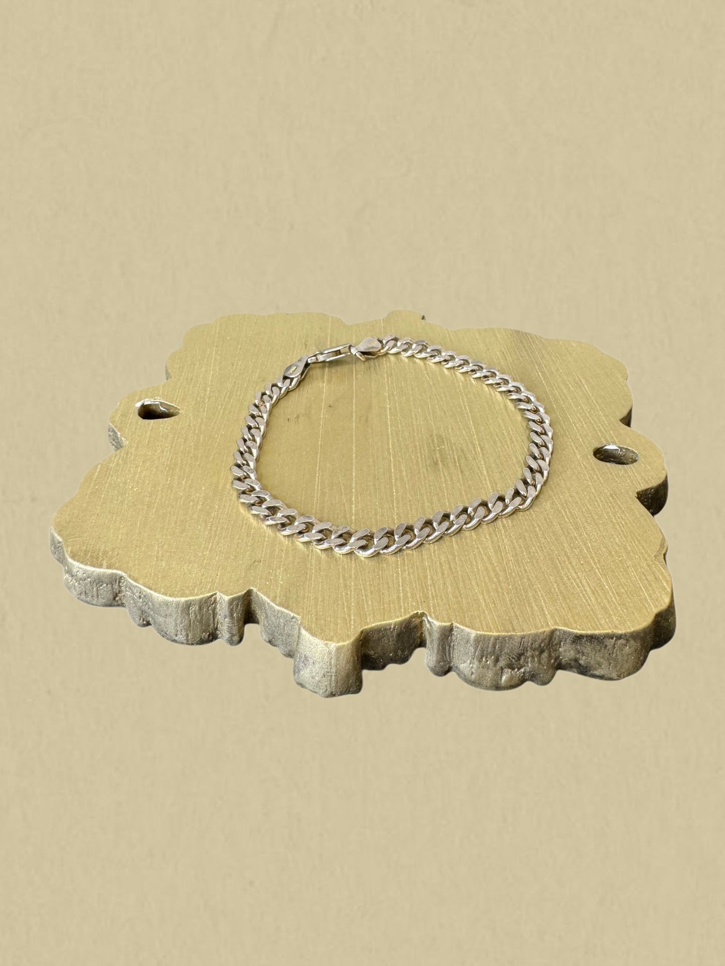 Klassisches Silberarmband im Panzerketten-Stil