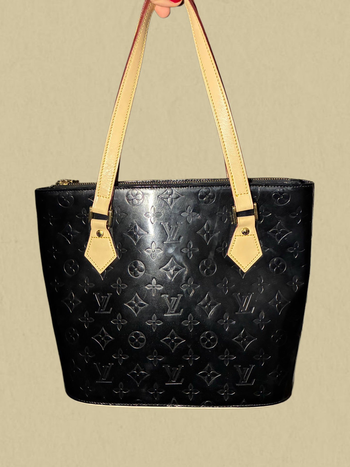 Louis Vuitton Vernis Handtasche – Schwarz