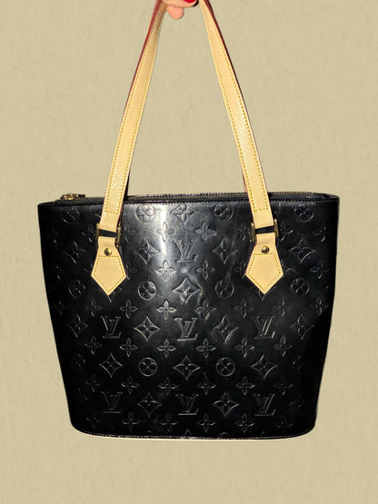 Louis Vuitton Vernis Handtasche – Schwarz