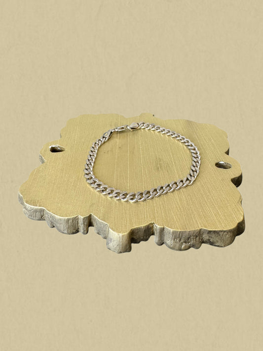 Klassisches Silberarmband im Panzerketten-Stil