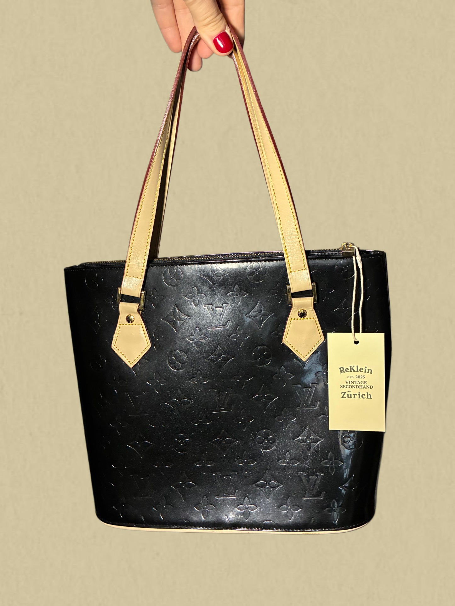 Louis Vuitton Vernis Handtasche – Schwarz